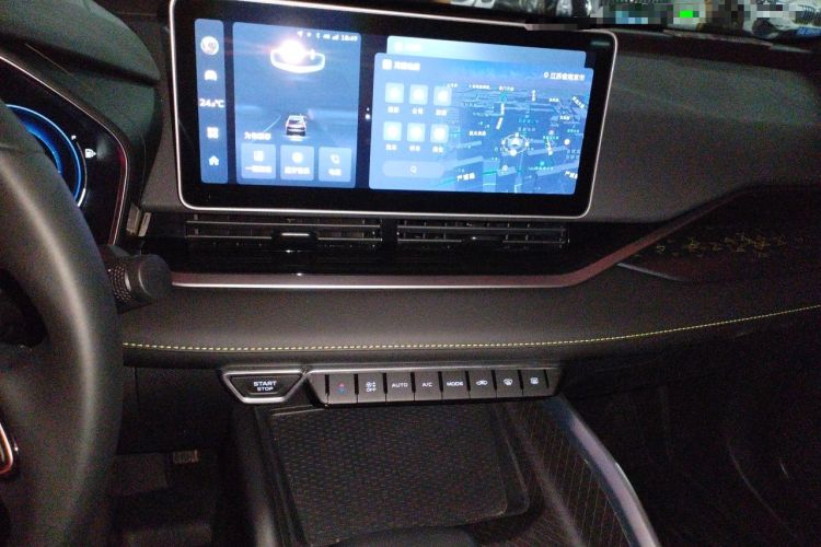 Used Geely Auto Preface 2023 1.5TD Kunlun Edition Audio And AC Panel