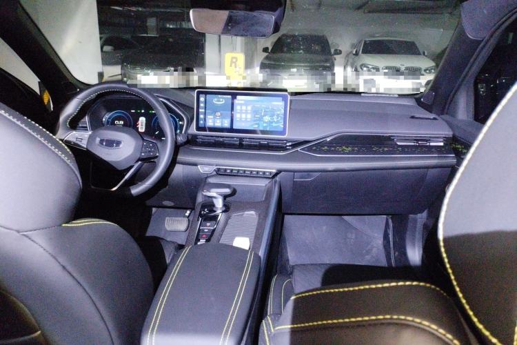 Used Geely Auto Preface 2023 1.5TD Kunlun Edition Center Console