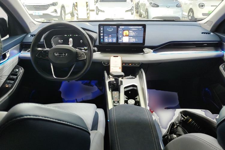 Used Geely Auto Preface 2023 2.0TD Prestige Version Center Console
