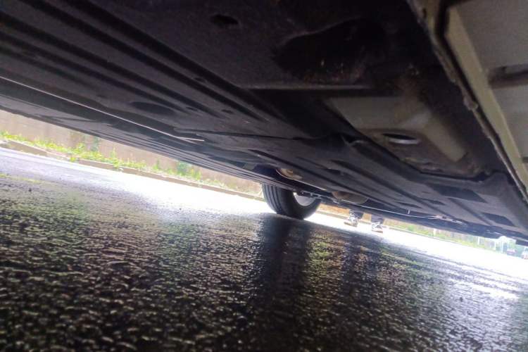 Used Geely Auto Preface 2023 2.0TD Prestige Version Chassis Rear Right