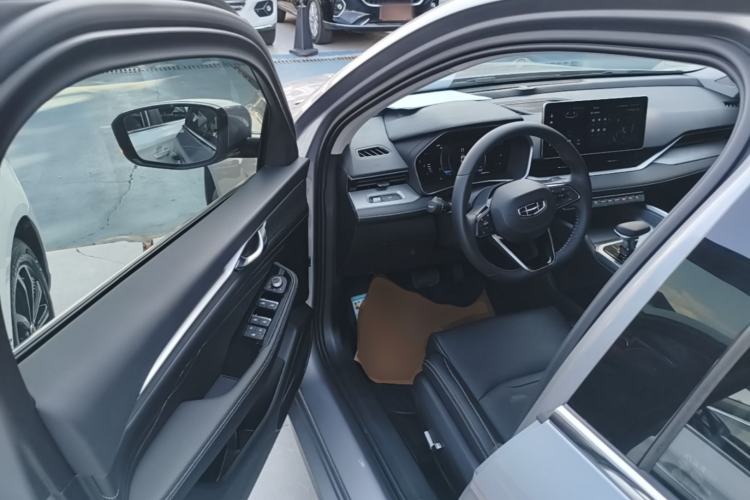 Used Geely Auto Preface 2023 2.0TD Luxury Version Driver Seat