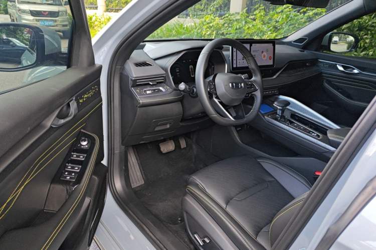 Used Geely Auto Preface 2023 1.5TD Kunlun Edition Driver Seat