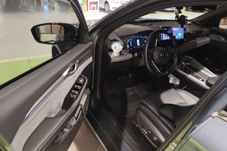 Used Geely Auto Preface 2023 2.0TD "Only This Verdant Green" Edition Driver Seat