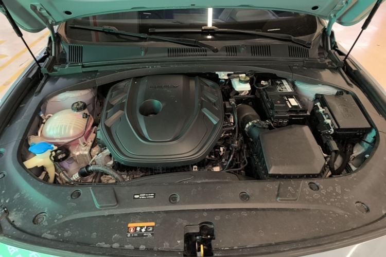 Used Geely Auto Preface 2023 2.0TD Space-Time Edition Engine Bay