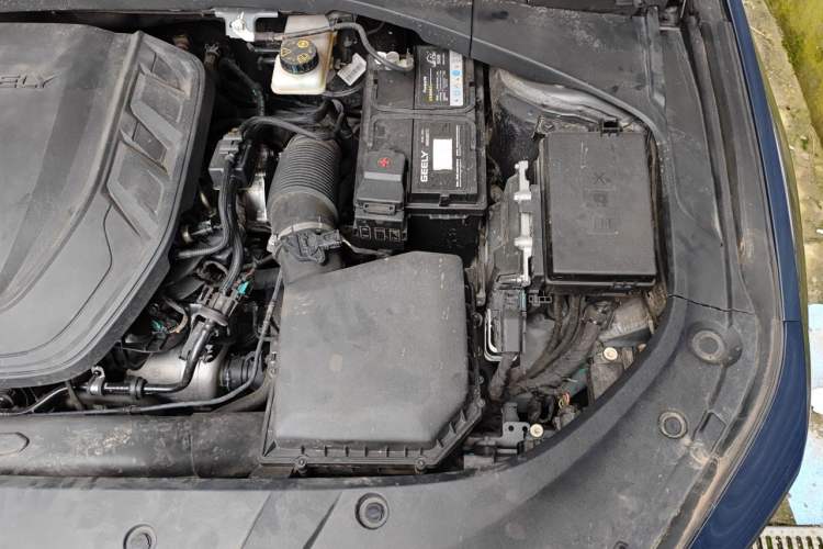 Used Geely Auto Preface 2023 2.0TD Prestige Version Engine Bay Left