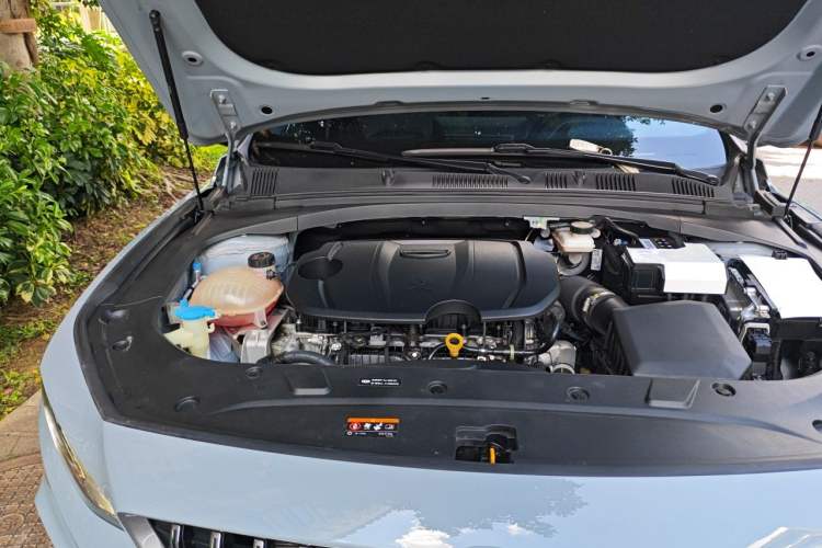 Used Geely Auto Preface 2023 1.5TD Kunlun Edition Engine Bay Right