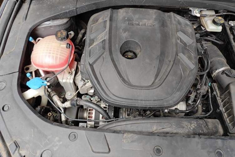 Used Geely Auto Preface 2023 2.0TD Prestige Version Engine Bay Right