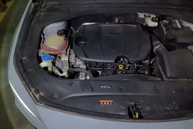 Used Geely Auto Preface 2023 1.5TD Fuyao Version Engine Bay Right