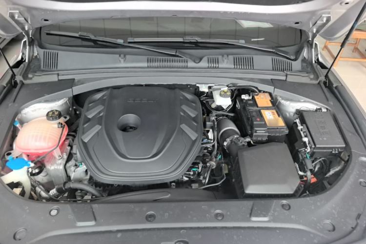 Used Geely Auto Preface 2023 2.0TD Luxury Version Engine Bay