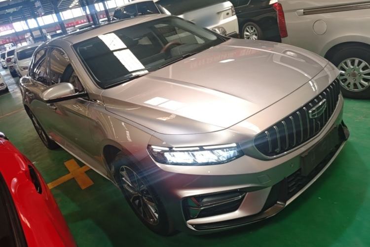 Used Geely Auto Preface 2023 2.0TD Luxury Version Front Right 45 Deg