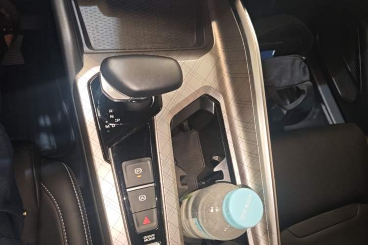 Used Geely Auto Preface 2023 2.0TD Luxury Version Gear Lever