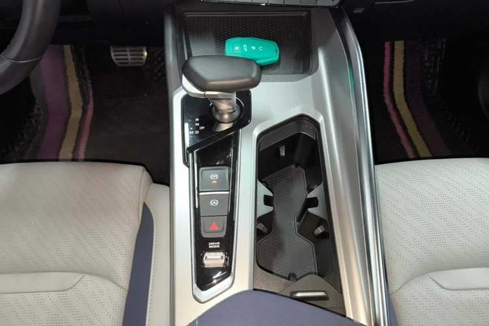 Used Geely Auto Preface 2023 2.0TD Prestige Version Gear Lever