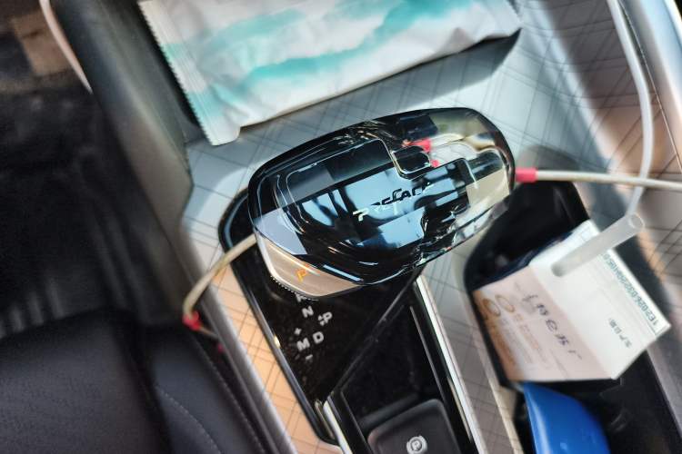 Used Geely Auto Preface 2023 2.0TD Luxury Version Gear Lever