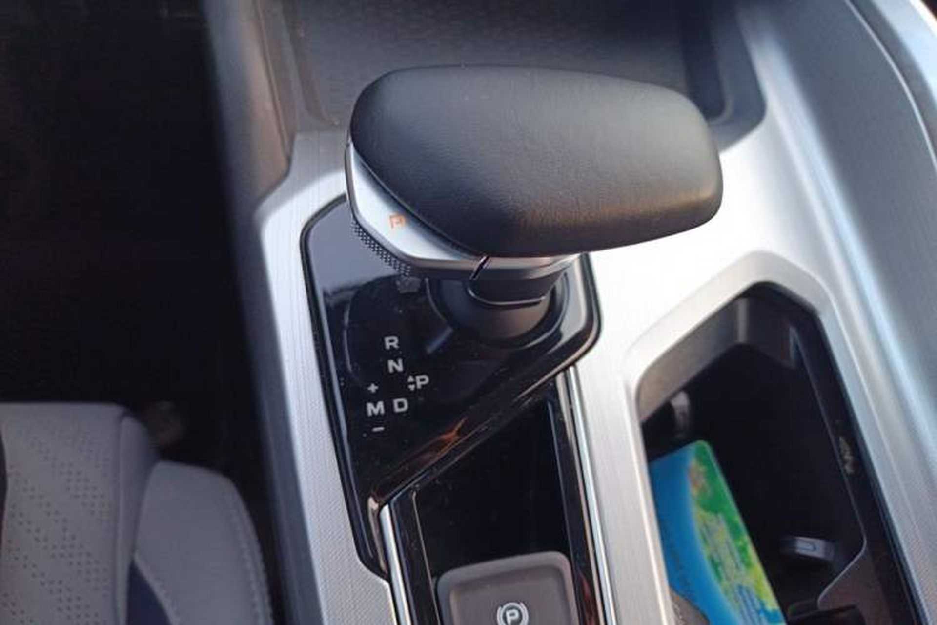 Used Geely Auto Preface 2023 2.0TD Prestige Version Gear Lever