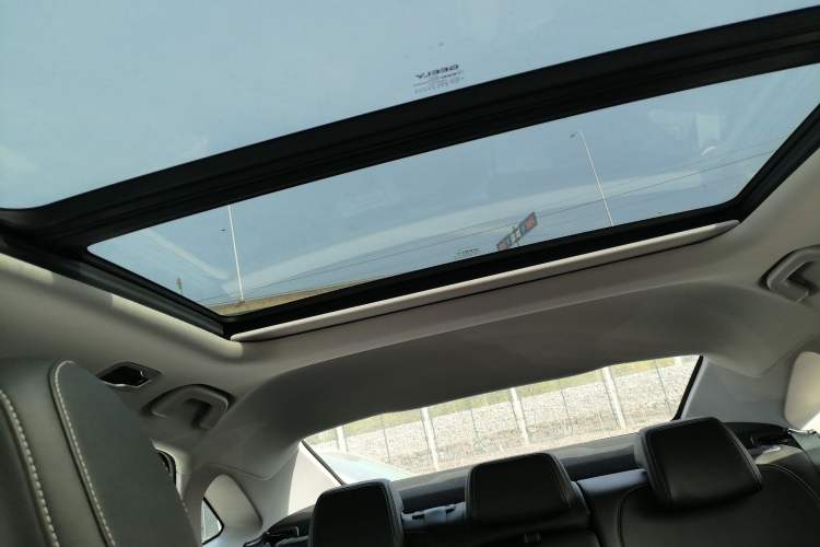 Used Geely Auto Preface 2023 2.0TD Luxury Version Headliner