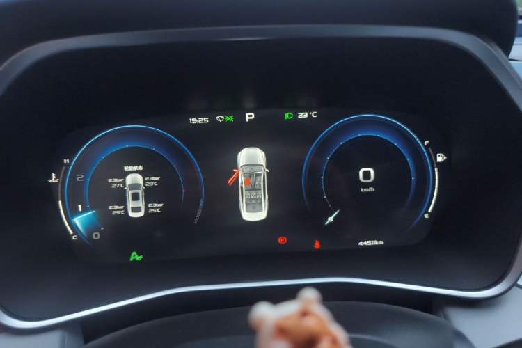 Used Geely Auto Preface 2023 2.0TD Prestige Version Instrument Cluster