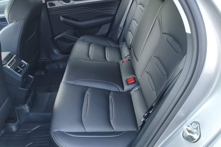 Used Geely Auto Preface 2023 2.0TD Luxury Version Left Rear Seat