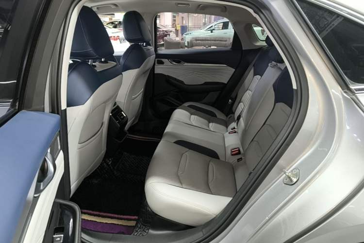 Used Geely Auto Preface 2023 2.0TD Prestige Version Left Rear Seat