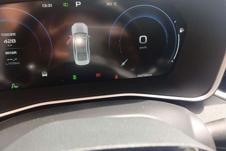 Used Geely Auto Preface 2023 2.0TD "Only This Verdant Green" Edition Odometer Close Up