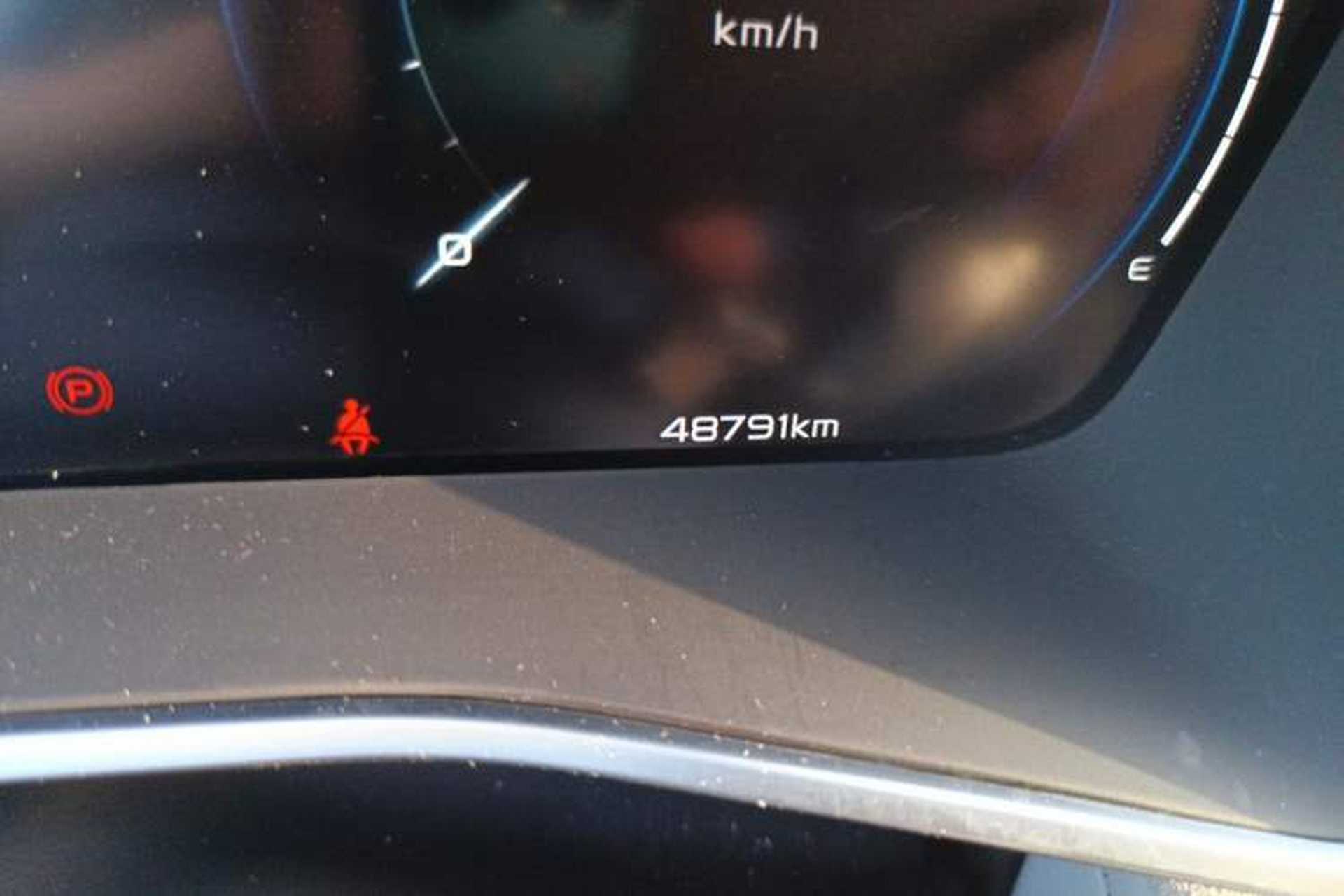 Used Geely Auto Preface 2023 2.0TD Prestige Version Odometer Close Up