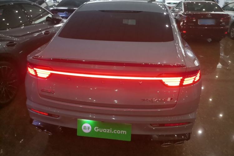 Used Geely Auto Preface 2023 2.0TD "Only This Verdant Green" Edition Rear