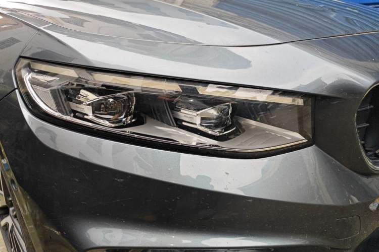 Used Geely Auto Preface 2023 2.0TD Prestige Version Right Front Headlight