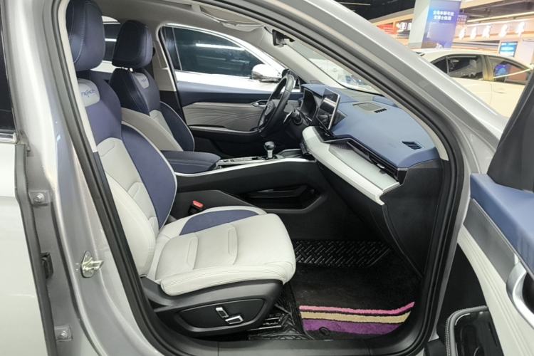 Used Geely Auto Preface 2023 2.0TD Prestige Version Right Front Seat