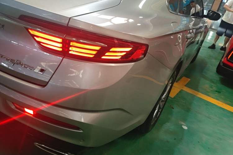 Used Geely Auto Preface 2023 2.0TD Luxury Version Right Rear Taillight