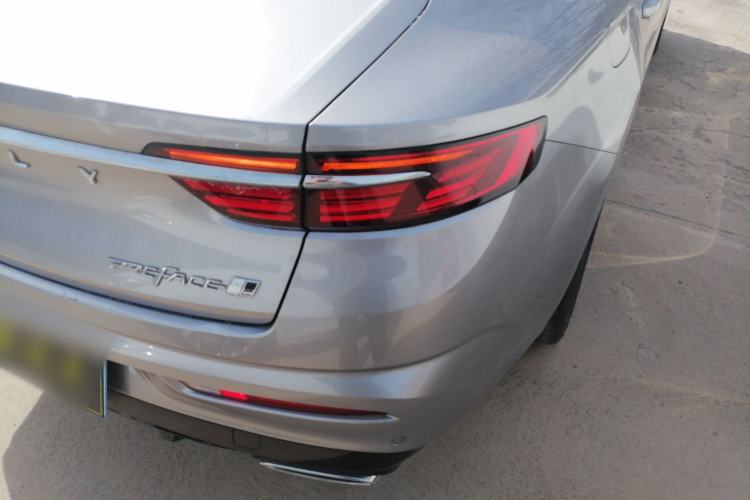 Used Geely Auto Preface 2023 2.0TD Luxury Version Right Rear Taillight