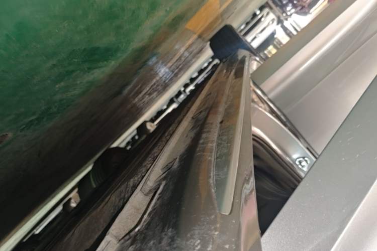 Used Geely Auto Preface 2023 2.0TD Luxury Version Right Side Sill