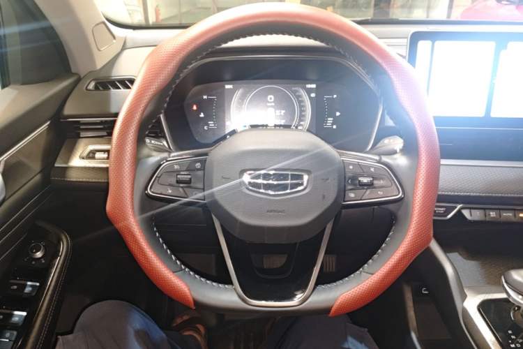 Used Geely Auto Preface 2023 2.0TD Luxury Version Steering Wheel