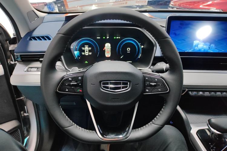 Used Geely Auto Preface 2023 2.0TD Prestige Version Steering Wheel