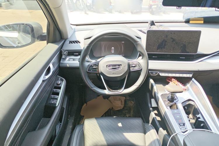 Used Geely Auto Preface 2023 2.0TD Luxury Version Steering Wheel