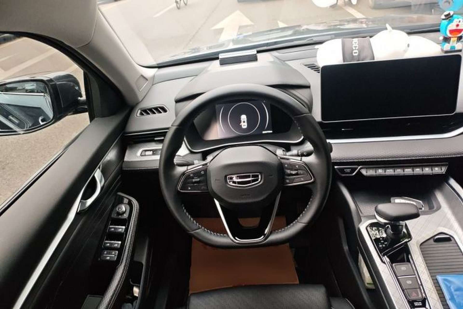 Used Geely Auto Preface 2023 2.0TD Luxury Version Steering Wheel