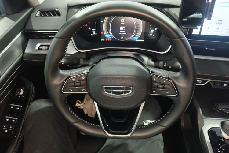 Used Geely Auto Preface 2023 2.0TD Luxury Version Steering Wheel