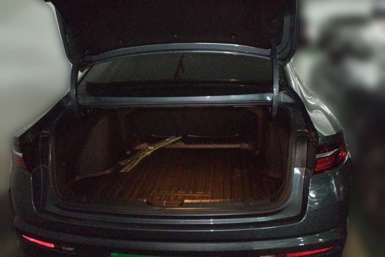 Used Geely Auto Preface 2023 1.5TD Kunlun Edition Trunk