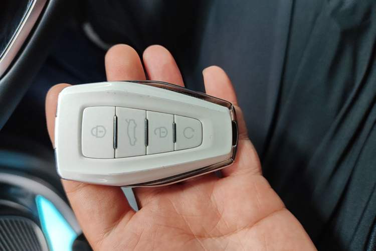 Used Geely Auto Preface 2023 2.0TD Prestige Version Vehicle Key