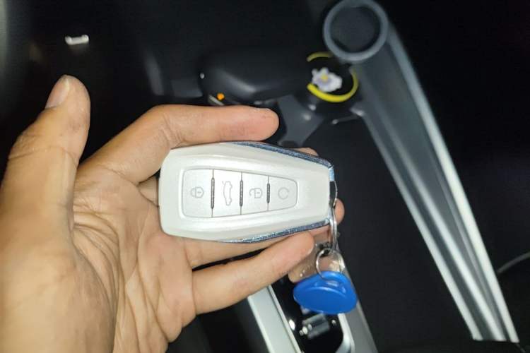 Used Geely Auto Preface 2023 2.0TD "Only This Verdant Green" Edition Vehicle Key