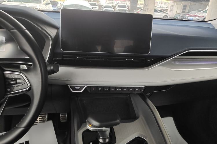 Used Geely Auto Preface 2023 2.0TD Prestige Version Audio And AC Panel