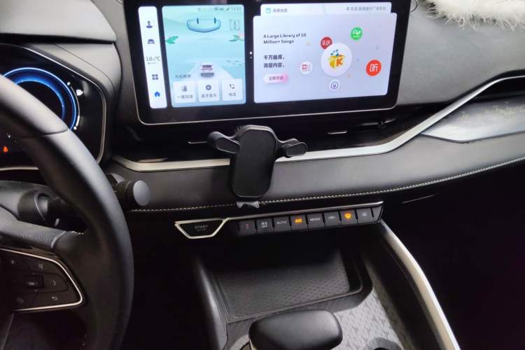 Used Geely Auto Preface 2023 1.5TD Kunlun Edition Audio And AC Panel