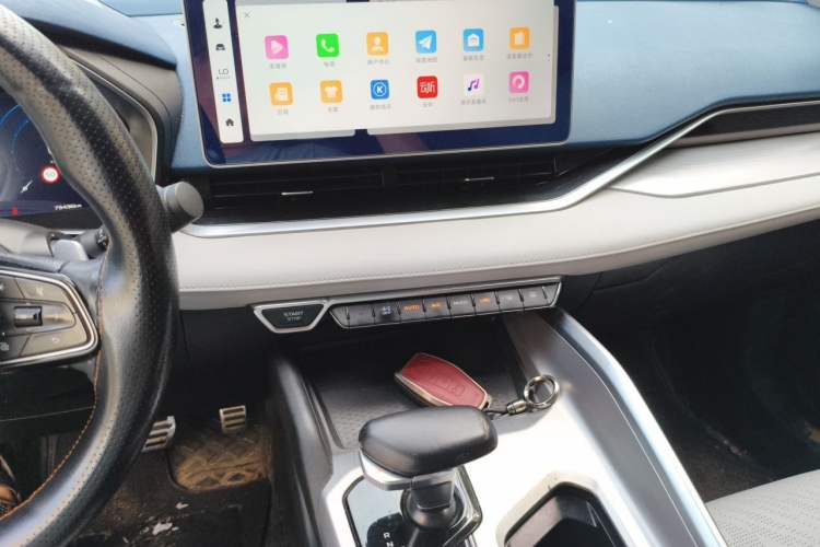 Used Geely Auto Preface 2023 2.0TD Prestige Version Audio And AC Panel