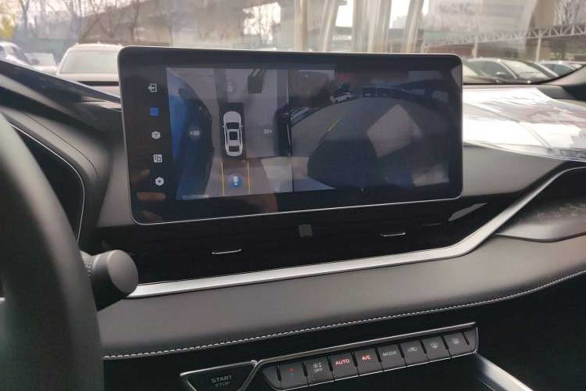 Used Geely Auto Preface 2023 1.5TD Fuyao Version Audio And AC Panel