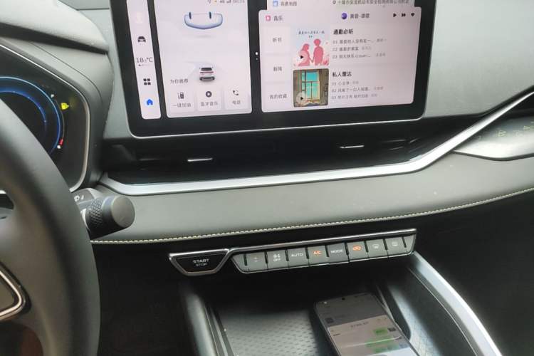 Used Geely Auto Preface 2023 1.5TD Kunlun Edition Audio And AC Panel