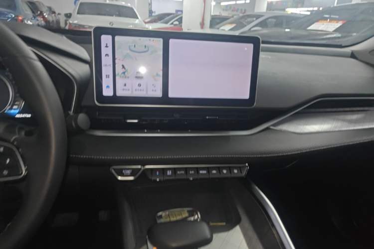 Used Geely Auto Preface 2023 2.0TD Luxury Version Audio And AC Panel