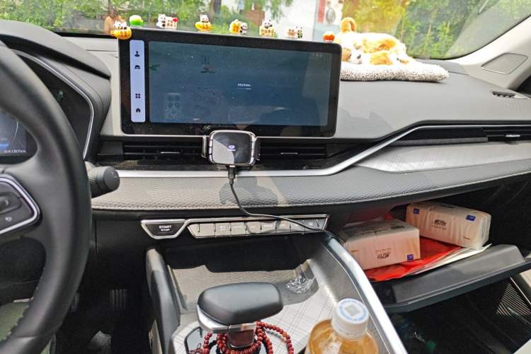 Used Geely Auto Preface 2023 2.0TD Luxury Version Audio And AC Panel