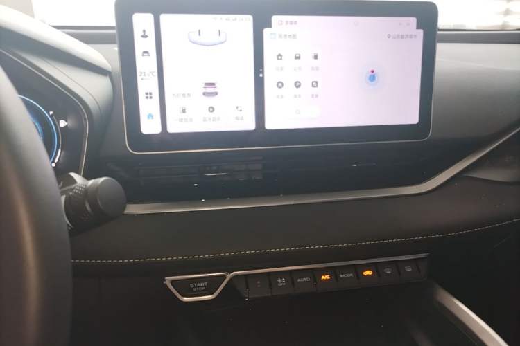 Used Geely Auto Preface 2023 1.5TD Kunlun Edition Audio And AC Panel