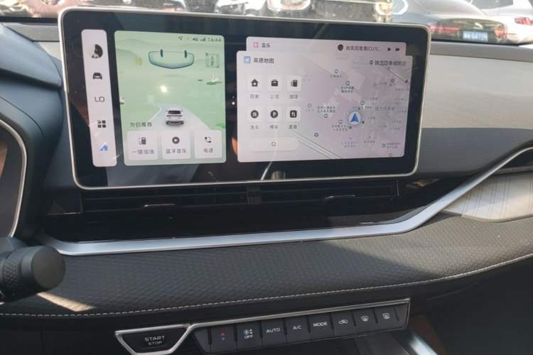 Used Geely Auto Preface 2023 2.0TD Luxury Version Audio And AC Panel