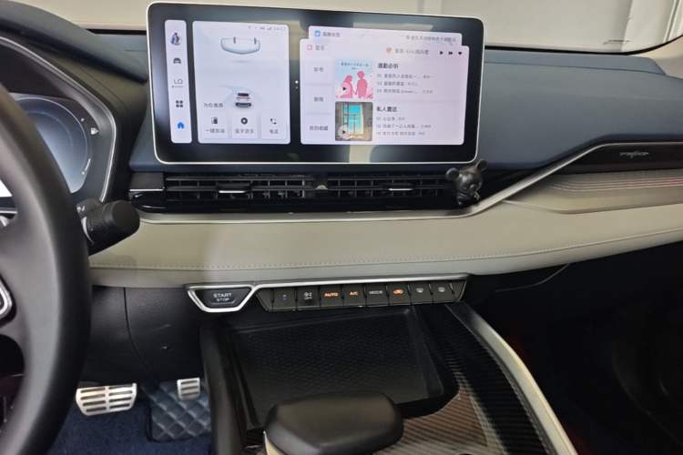 Used Geely Auto Preface 2023 2.0TD Prestige Version Audio And AC Panel
