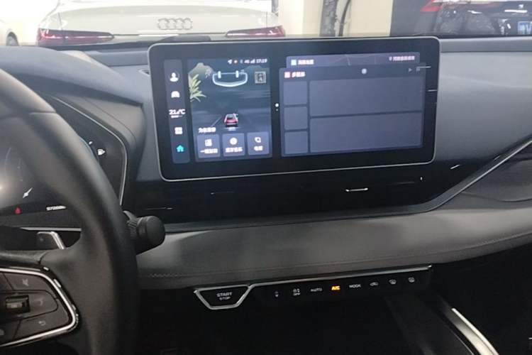 Used Geely Auto Preface 2023 2.0TD Prestige Version Audio And AC Panel