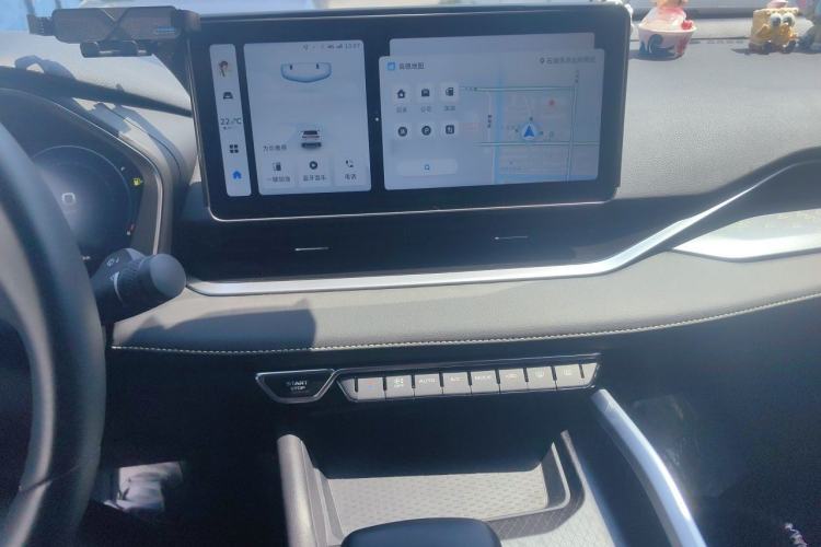 Used Geely Auto Preface 2023 1.5TD Kunlun Edition Audio And AC Panel